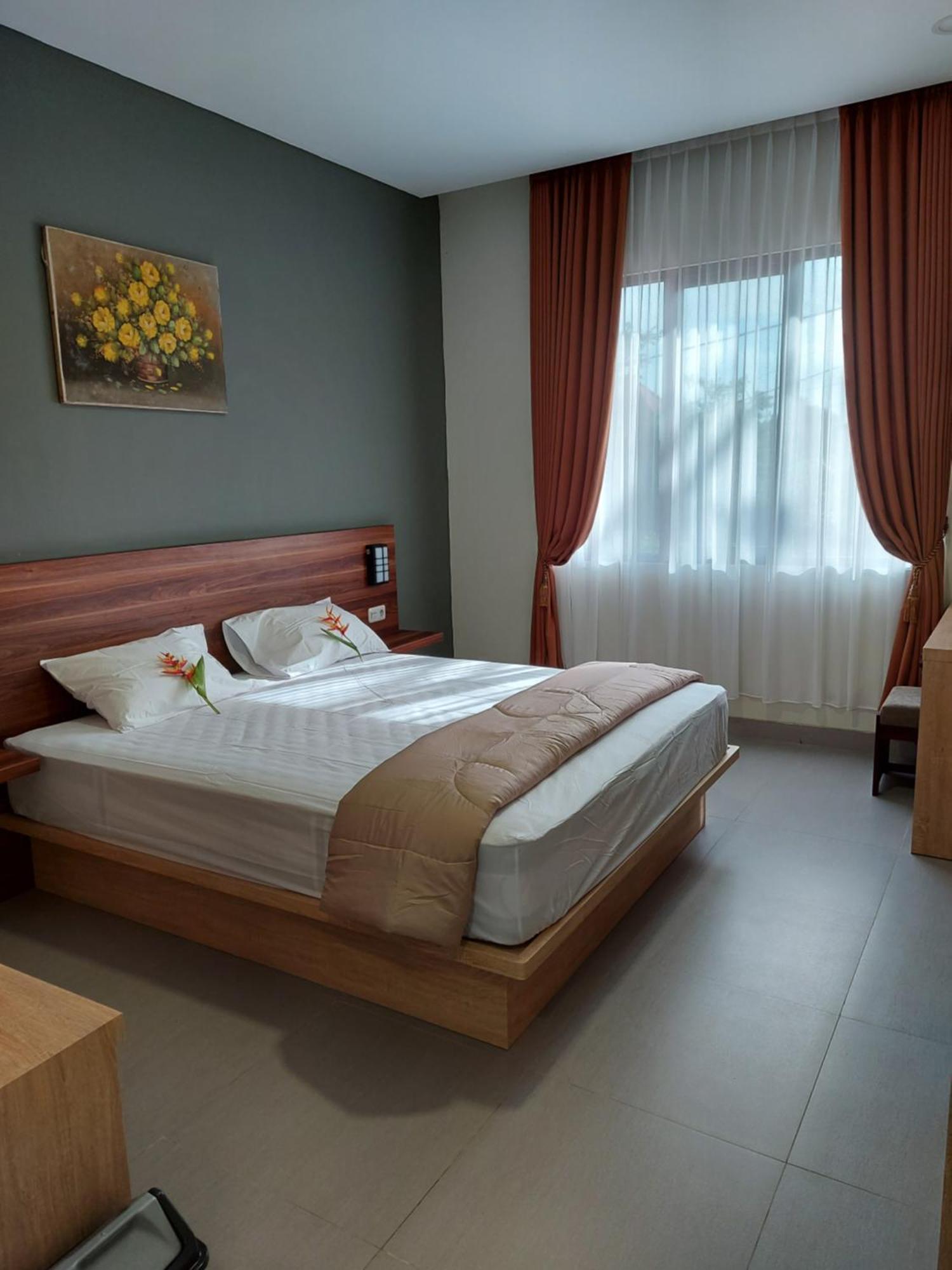 Yellow Guest House Улувату Экстерьер фото
